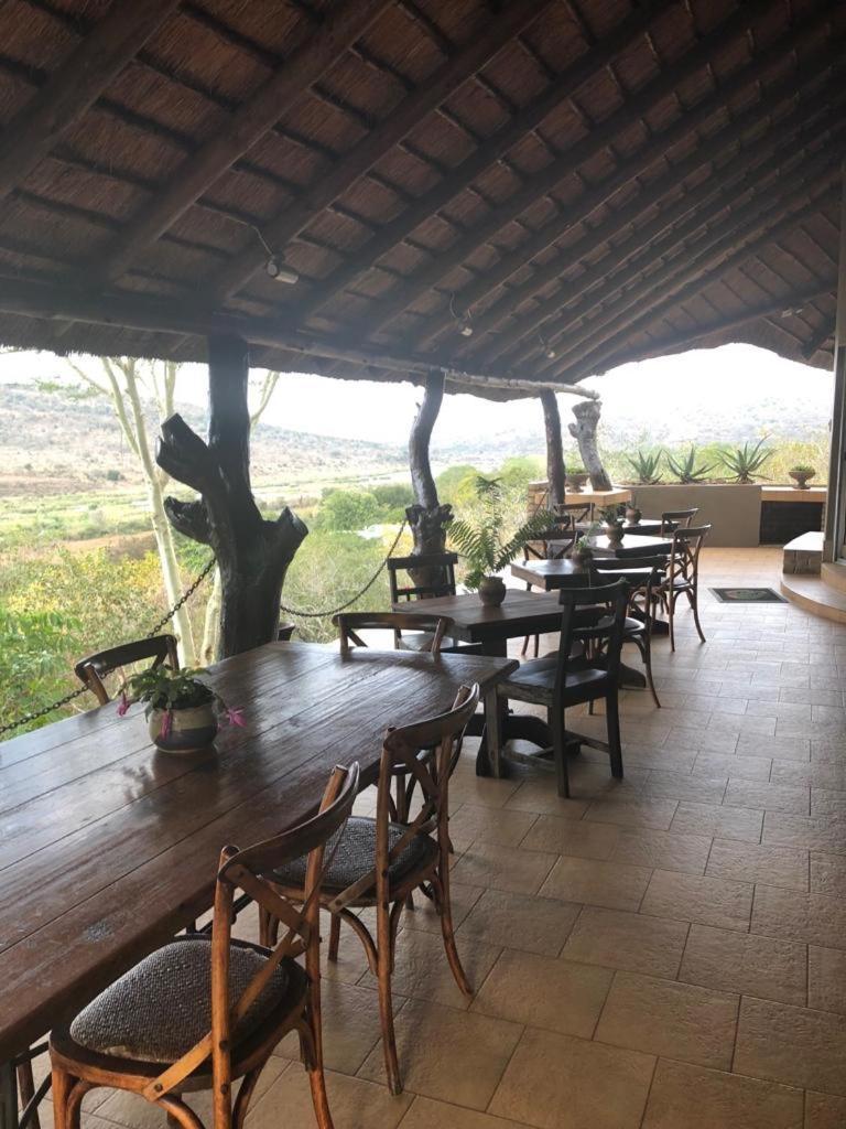 Croc River Lodge Komatipoort Esterno foto